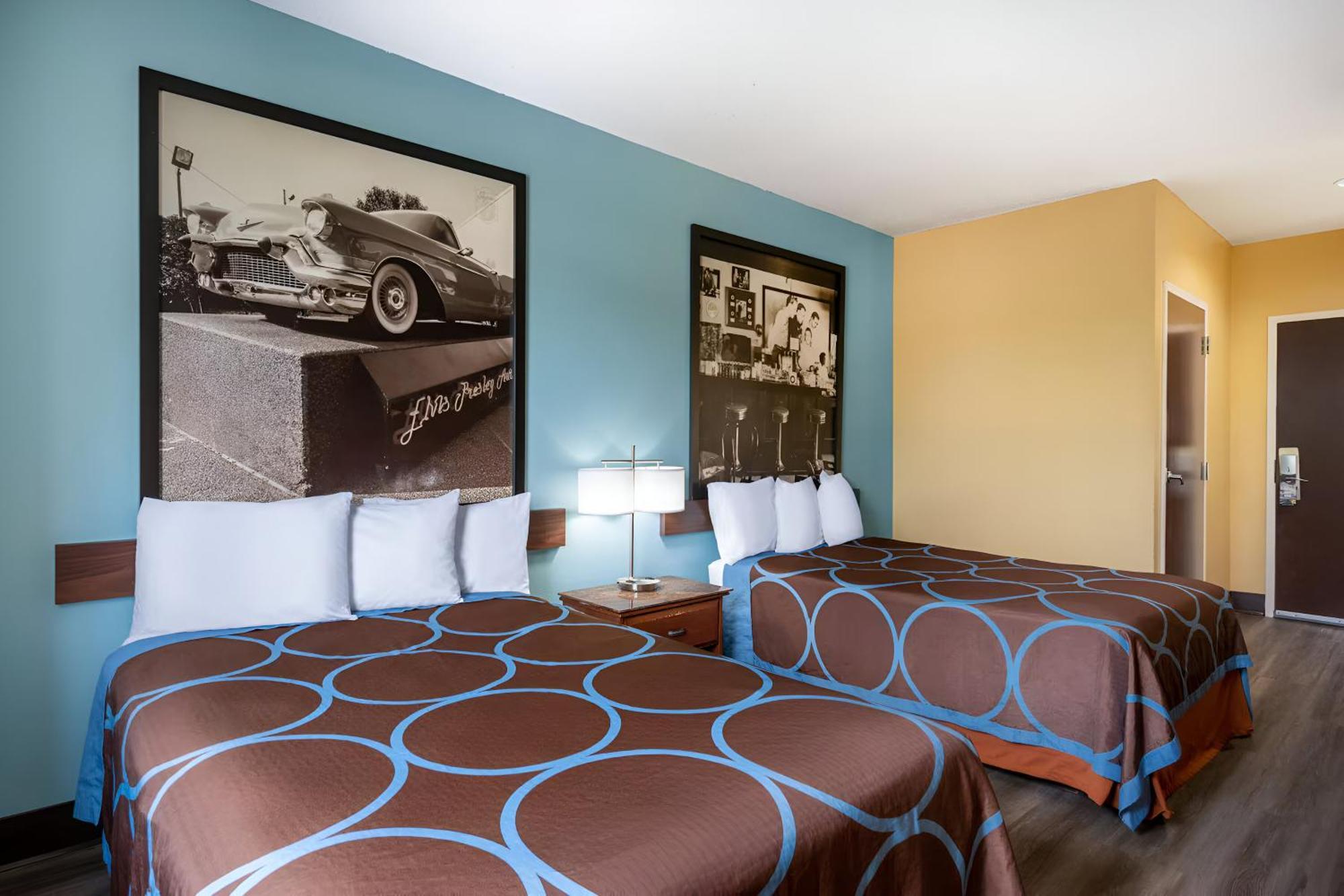 Super 8 By Wyndham Salisbury Otel Dış mekan fotoğraf